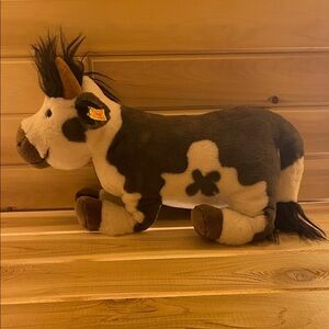 Large retired Steiff Cow